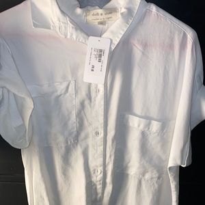 Roll sleeve button down